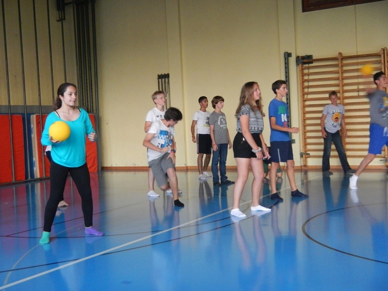 Village Camps International Summer Camp Leysin, Switzerland 2026-08-15 https://www.villagecamps.com/journals_admin/images/693-23-dodgeball (3).jpg